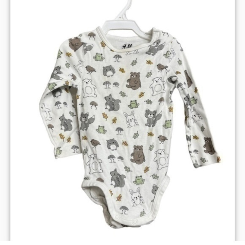 H&M Long-sleeved Bodysuit Size 9-12 Months